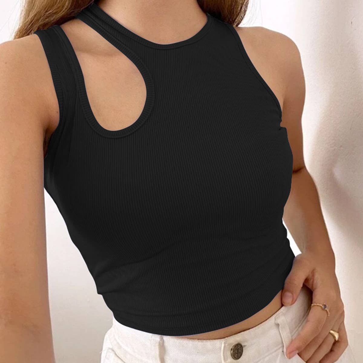 Hollow design sleeveless crew neck vest