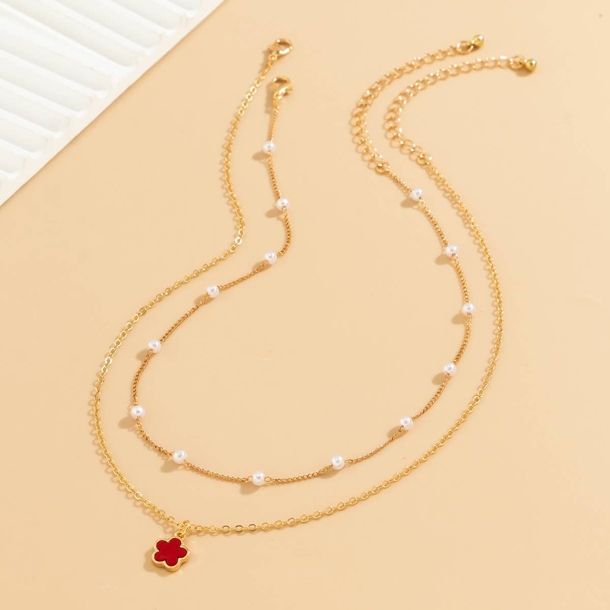 SIMPLE IMITATION PEARL BEADED FLOWER NECKLACE_CWAJE1133