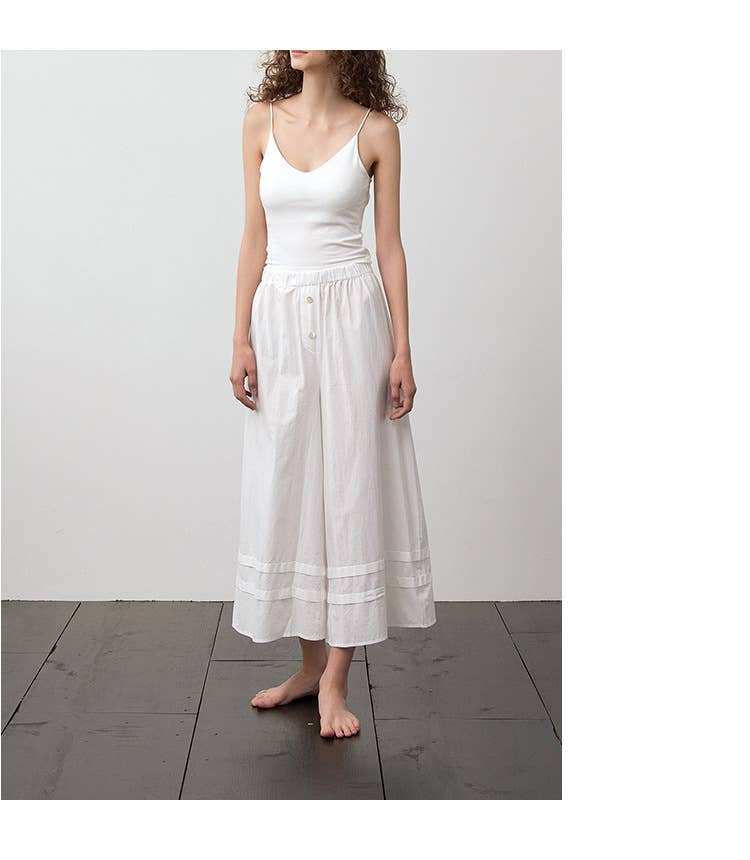 Minimalist cotton nine-minute straight leg pants