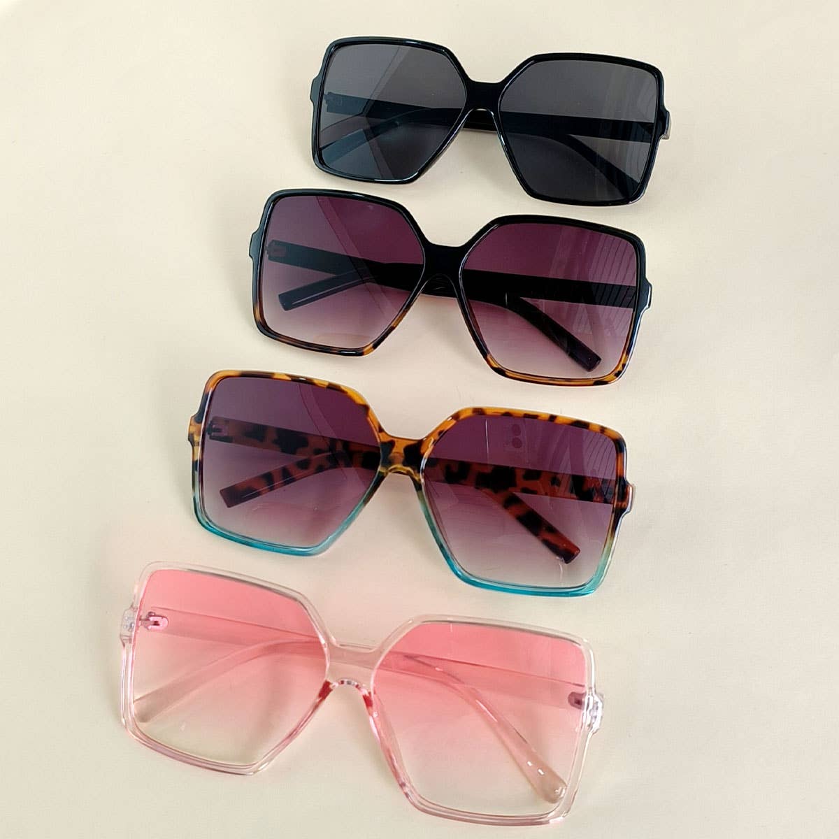 HIGH FASHION OVERSIZED SQUARE SUNGLASSES