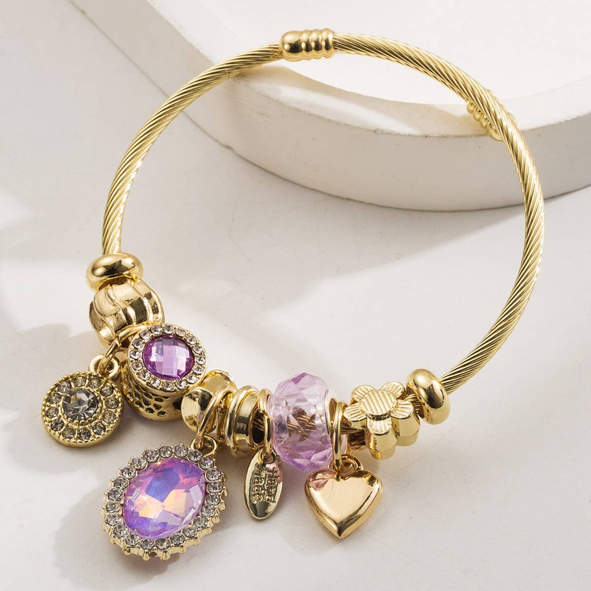 Stylish Couple Bracelet with Round Heart Pendant_CWMM8578