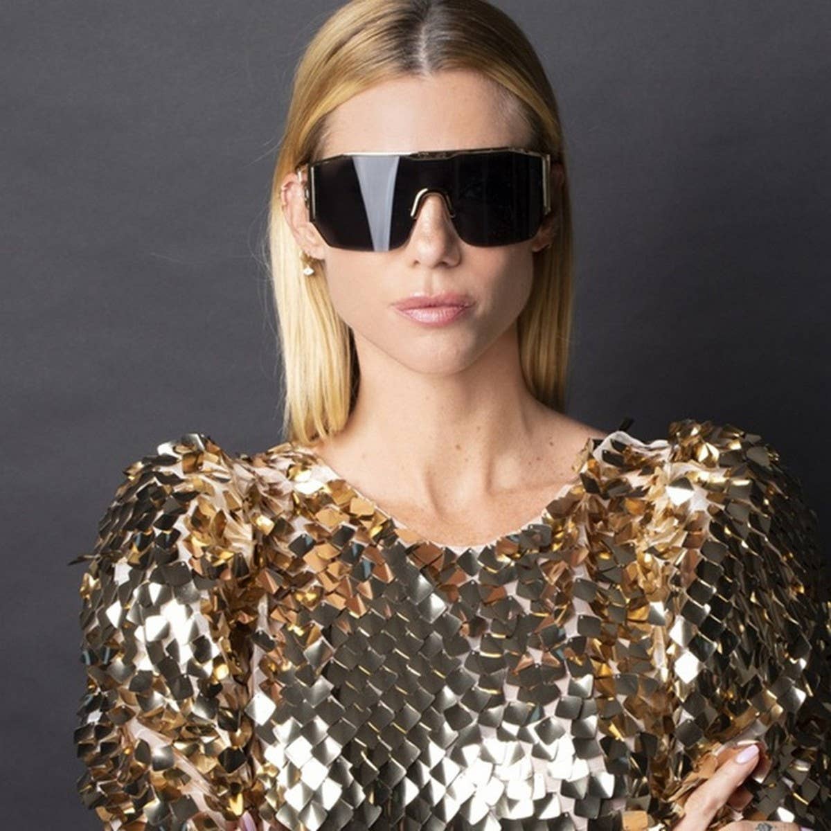 ONE-PIECE PERSONALITY LARGE FRAME SUNGLASSES_CWASG0717