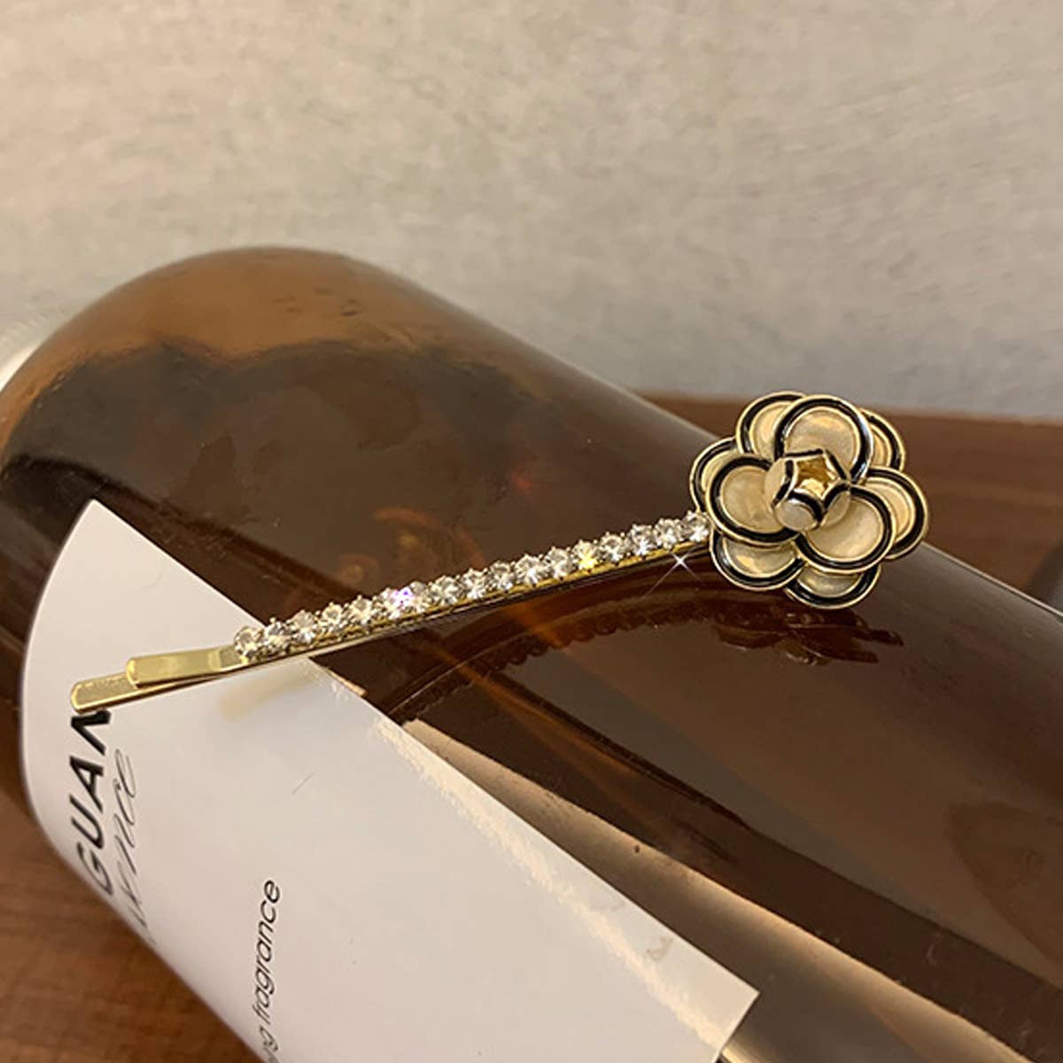 CAMELLIA PEARL HAIR PIN WITH RHINESTONES_CWAHA1211