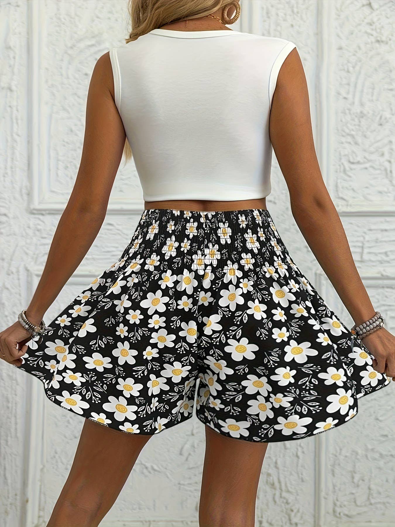 Printed fashionable casual shorts