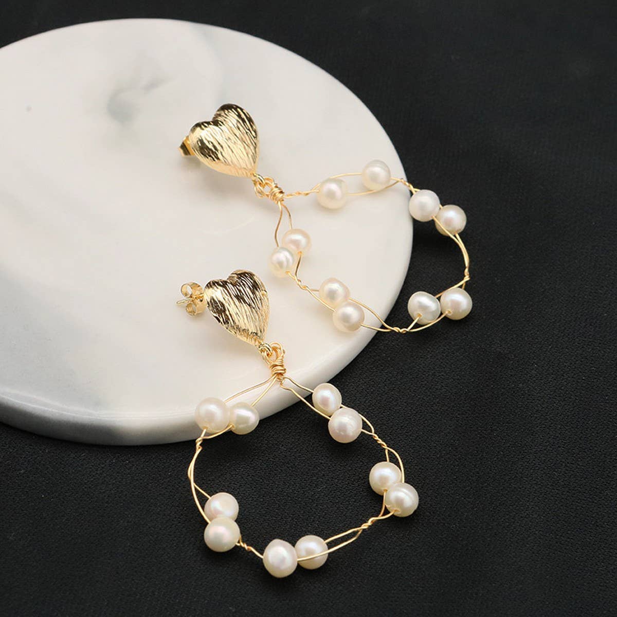 NEW SIMPLE HIGH-END NATURAL PEARL EARRINGS