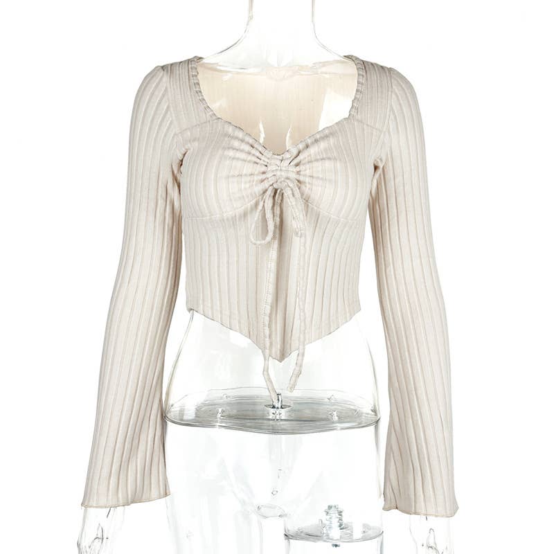 V-NECK TRUMPET SLEEVE SLIM-FIT CROP TOP