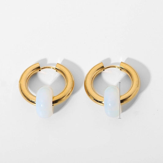 Irregular Baroque pearl stud earrings