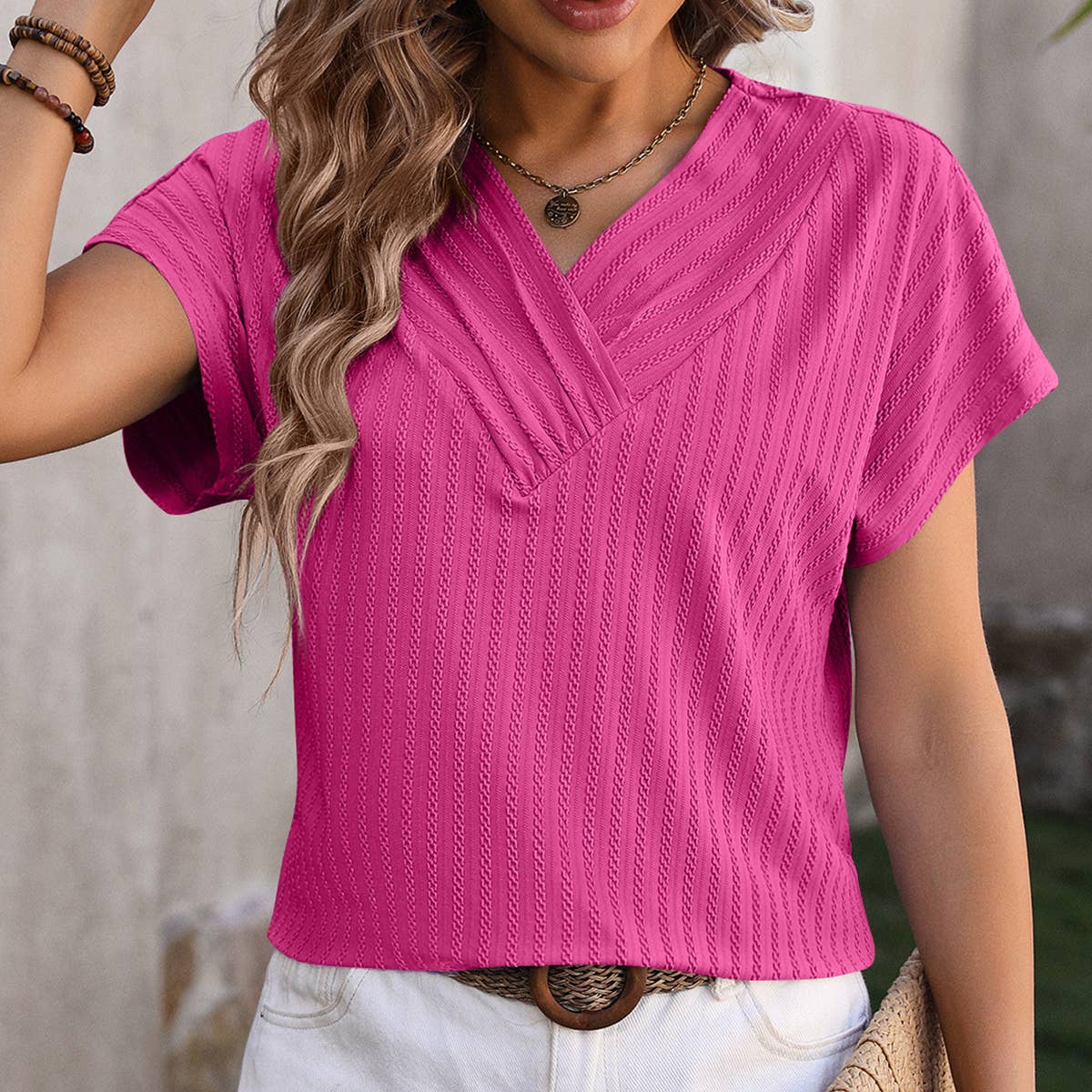 WOMEN'S V NECK PULLOVER JACQUARD SHORT SLEEVED TOP_CWTTS0897