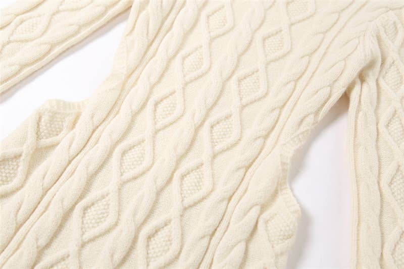 LONG-SLEEVED BACKPACK-BARE HIP KNIT DRESS