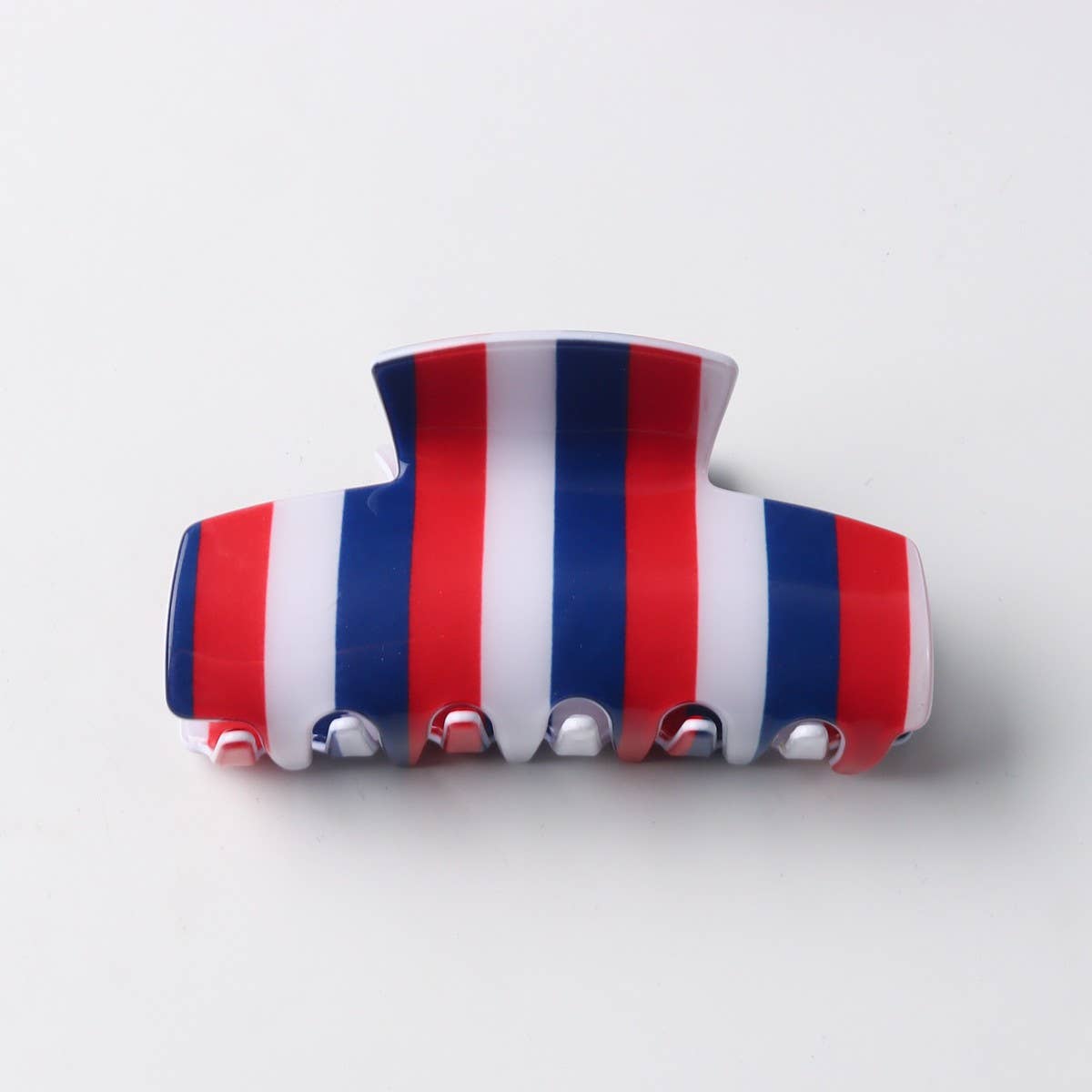 CWAHA5136_FLAG PRINT PETAL SHAPED RECTANGULAR HAIRPIN