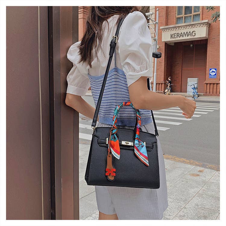 Retro large-capacity hand-held crossbody bag