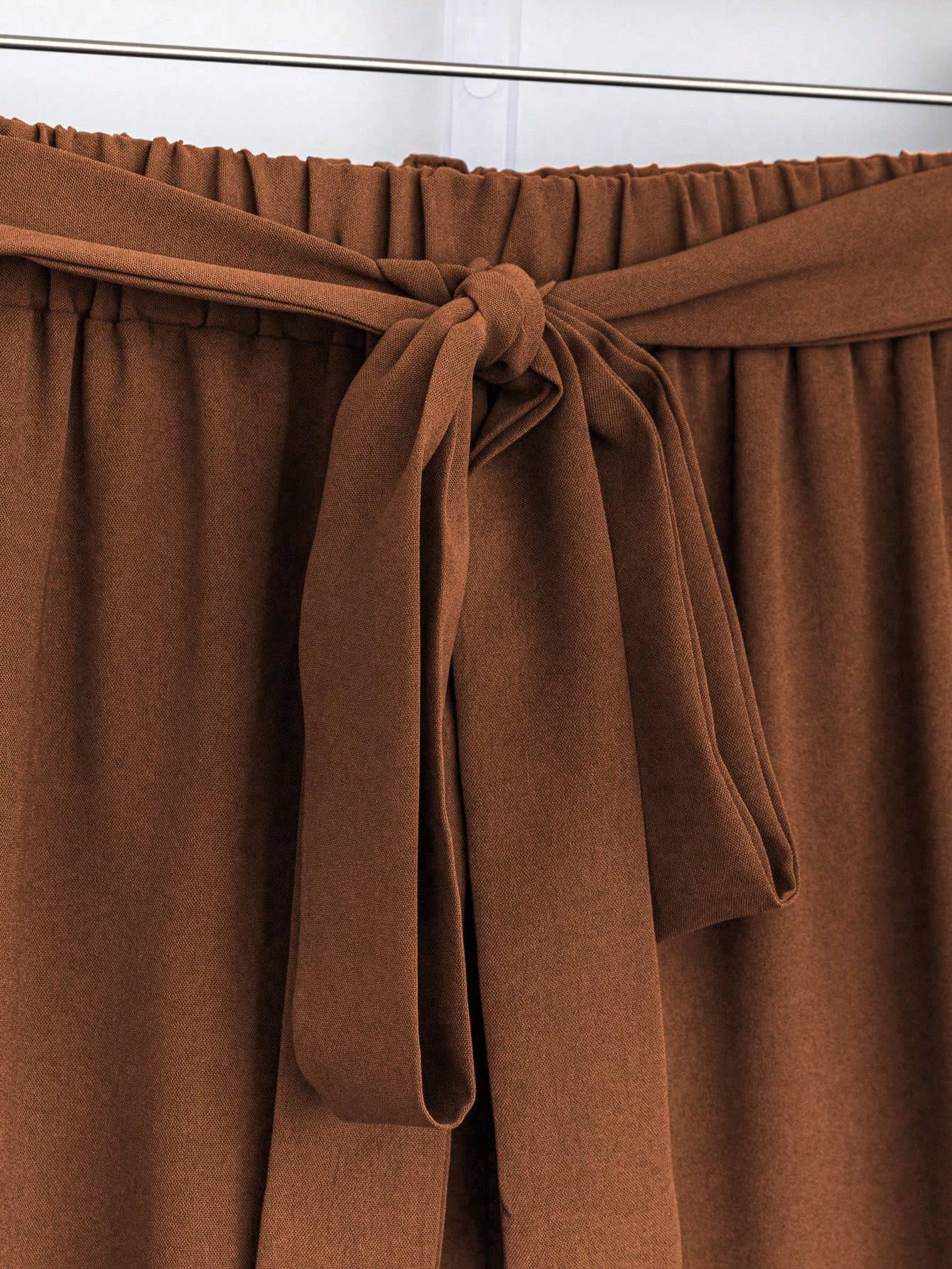 Solid color pantsuit lotus sleeve printed top