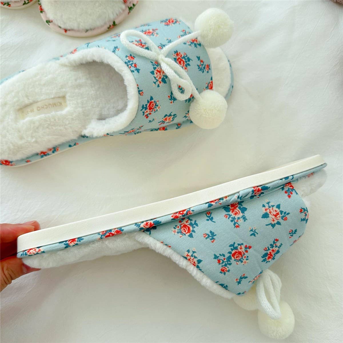 WOMEN'S WINTER FUR BALL STYLE OPEN TOE SLIPPERS