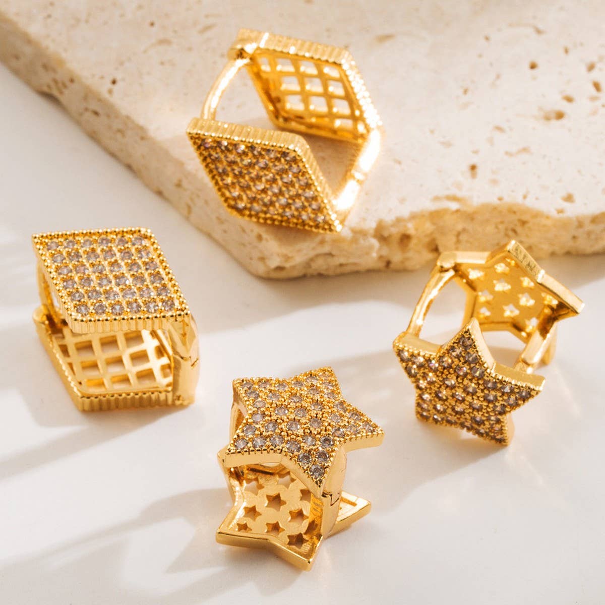 Star & Diamond CZ Hoop Earrings Dual-Sided Design_CWMM8514