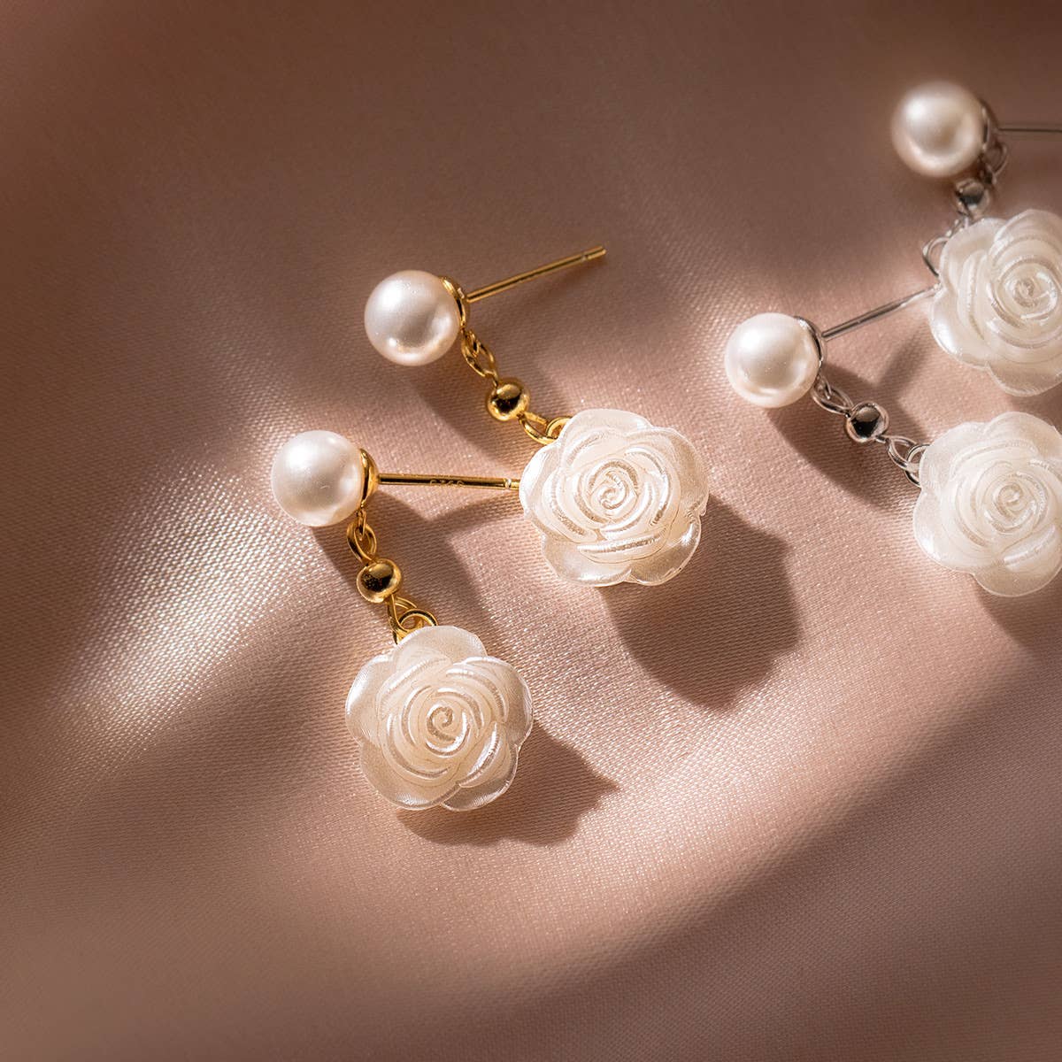 S925 Silver needle freshwater pearl stud earrings