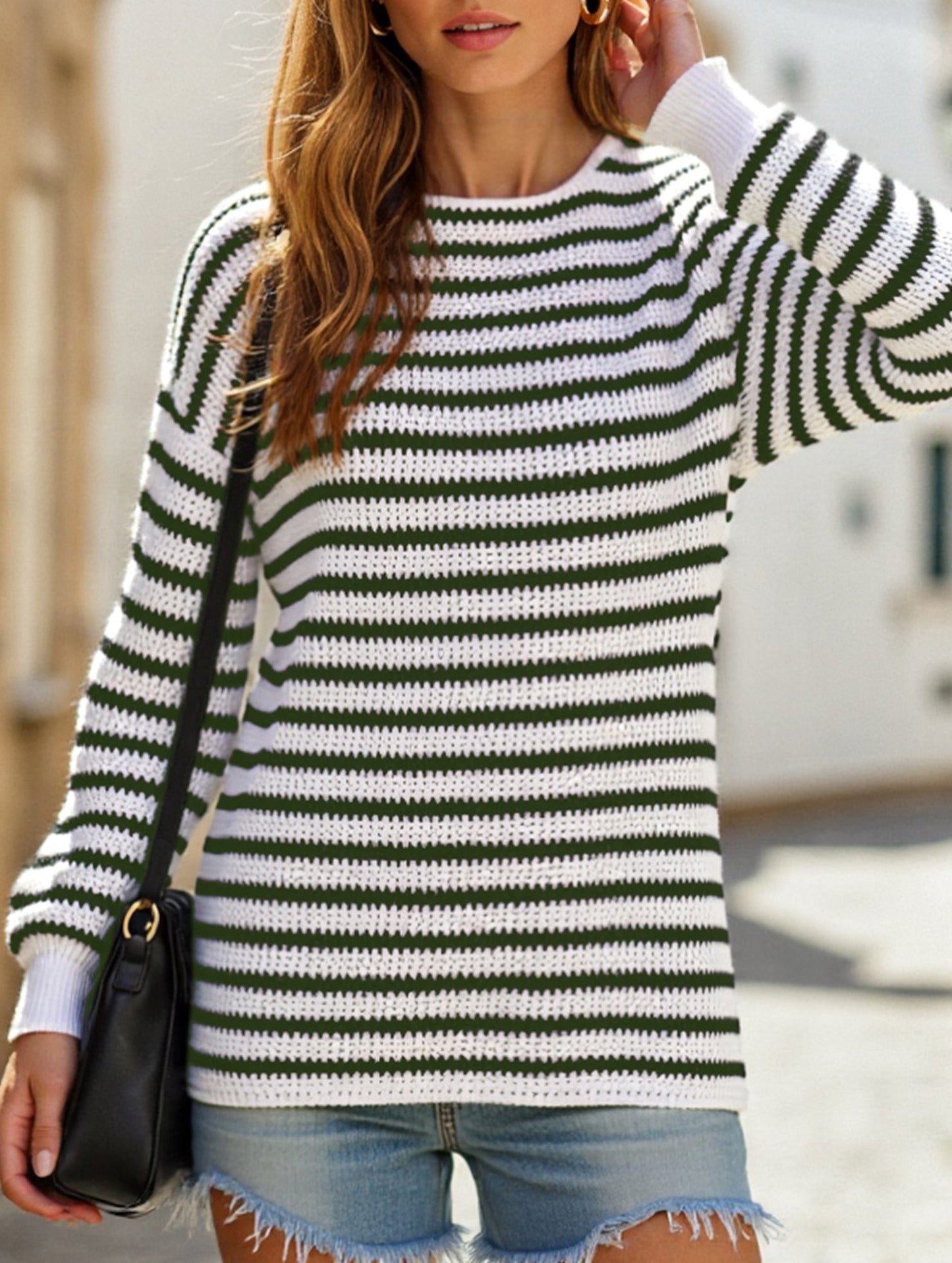 Loose-fitting turtleneck sweater with stripes