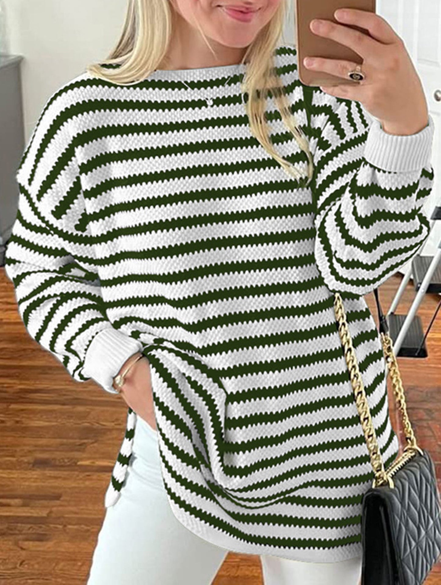 Loose-fitting turtleneck sweater with stripes