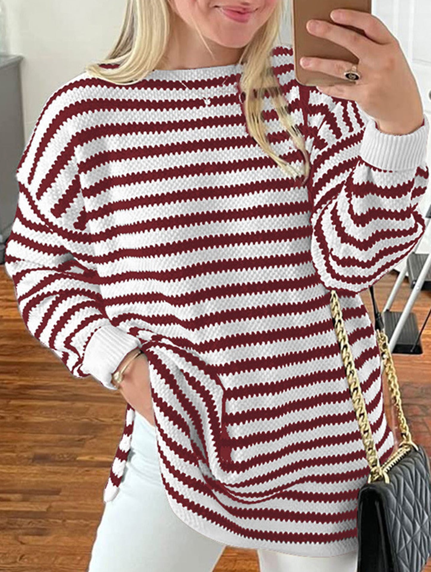 Loose-fitting turtleneck sweater with stripes