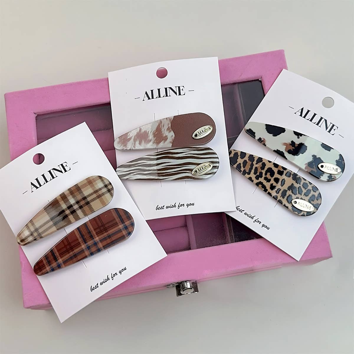 ATMOSPHERIC MILK COFFEE STRIPED PLAID BOBBY PIN