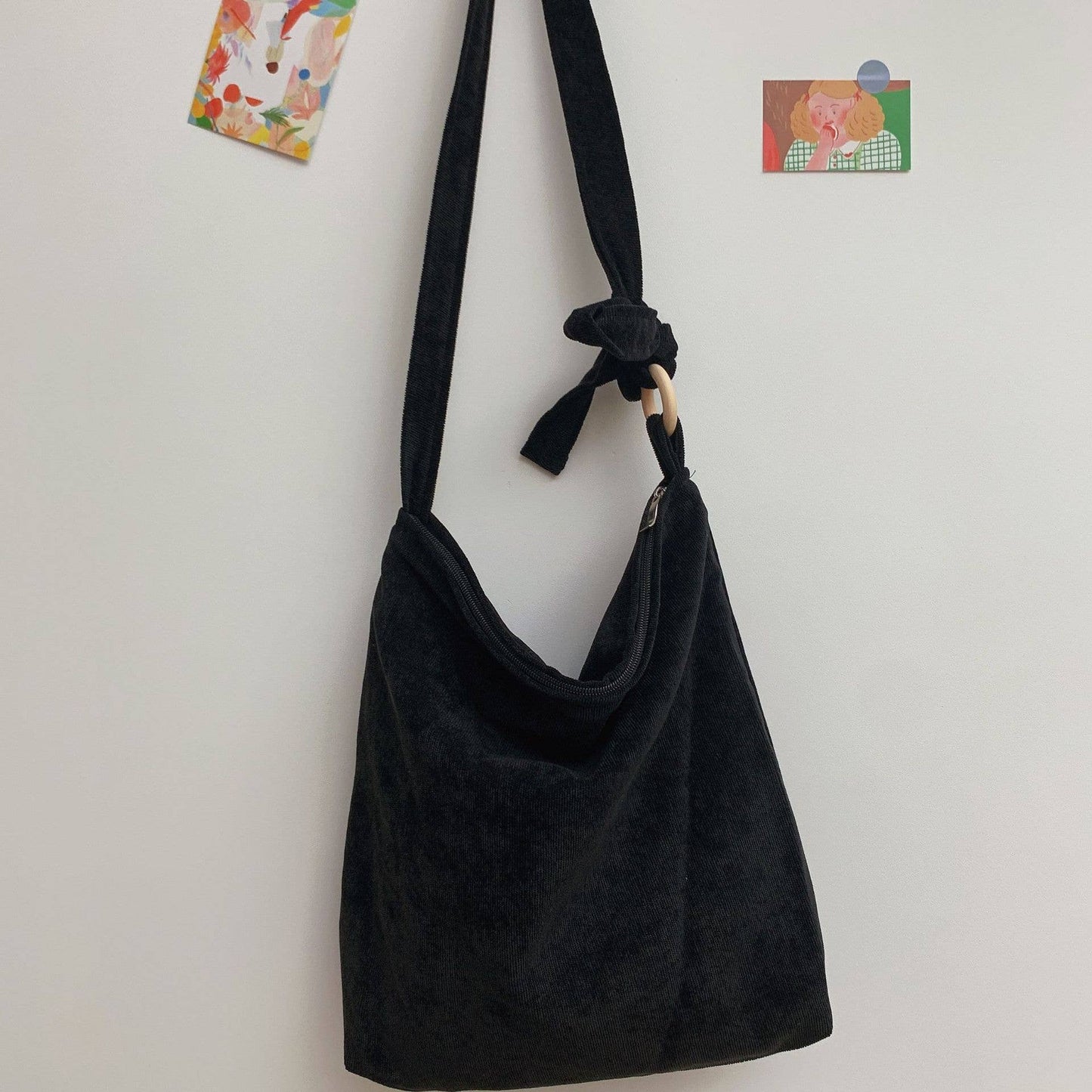 Retro corduroy laid-back single-shoulder bag