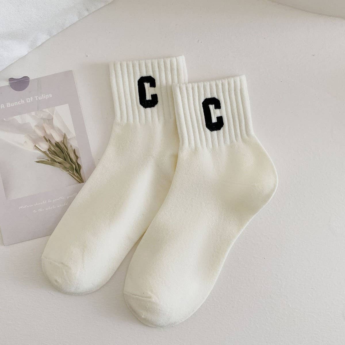 WOMEN'S NEW WHITE STRIPED POLKA DOT MID-CALF SOCKS