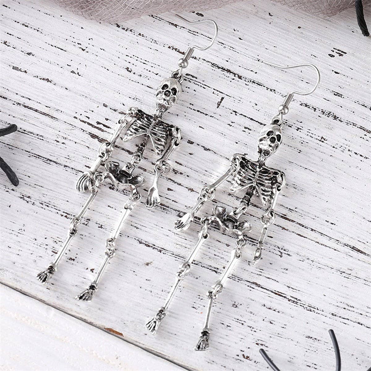 CREATIVE HALLOWEEN HUMAN SKULL VINTAGE EARRINGS