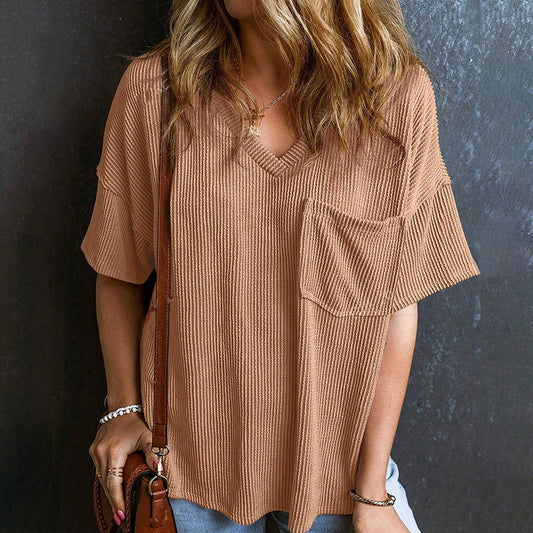 Stylish two-tone twist bullet pocket V-neck top