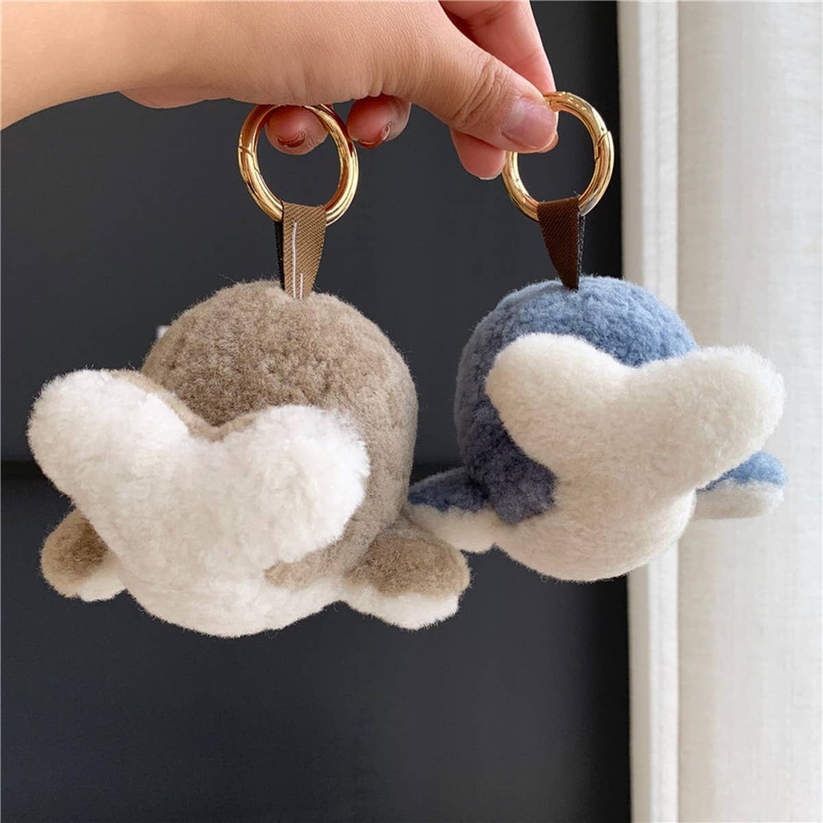 CUTE PLUSH BABY WHALE CAR KEYCHAIN PENDANT