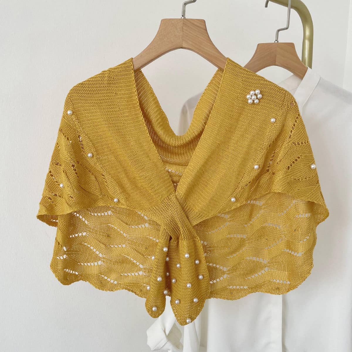 STRIPED OUTER KNITTED DECORATIVE SHAWL_CWASC0759