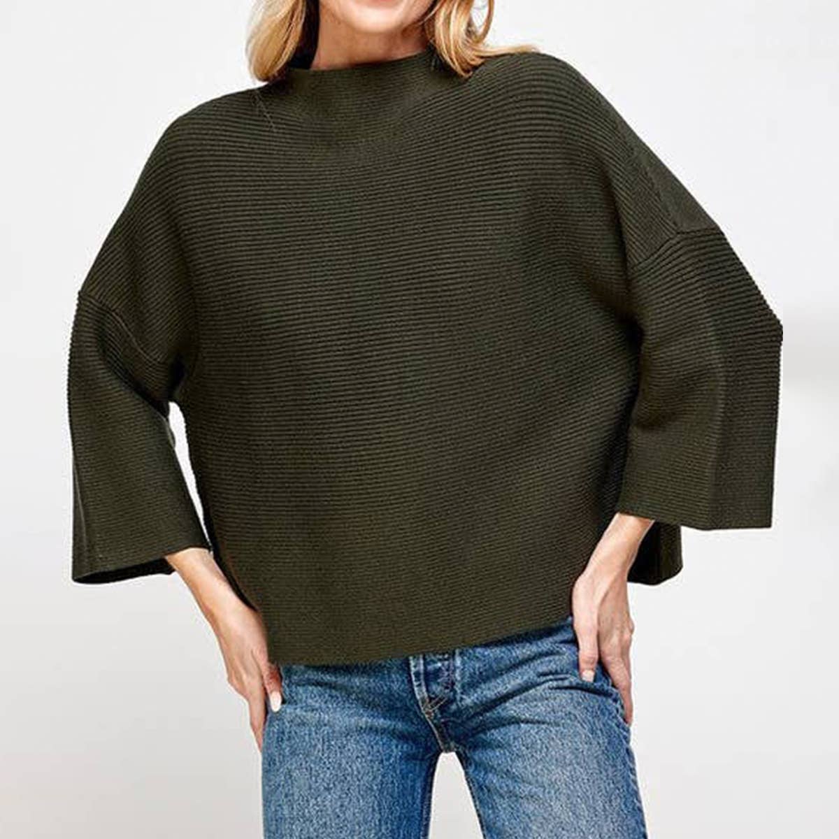 KNIT SOLID COLOR SWEATER WITH NINE-POINT SLEEVES