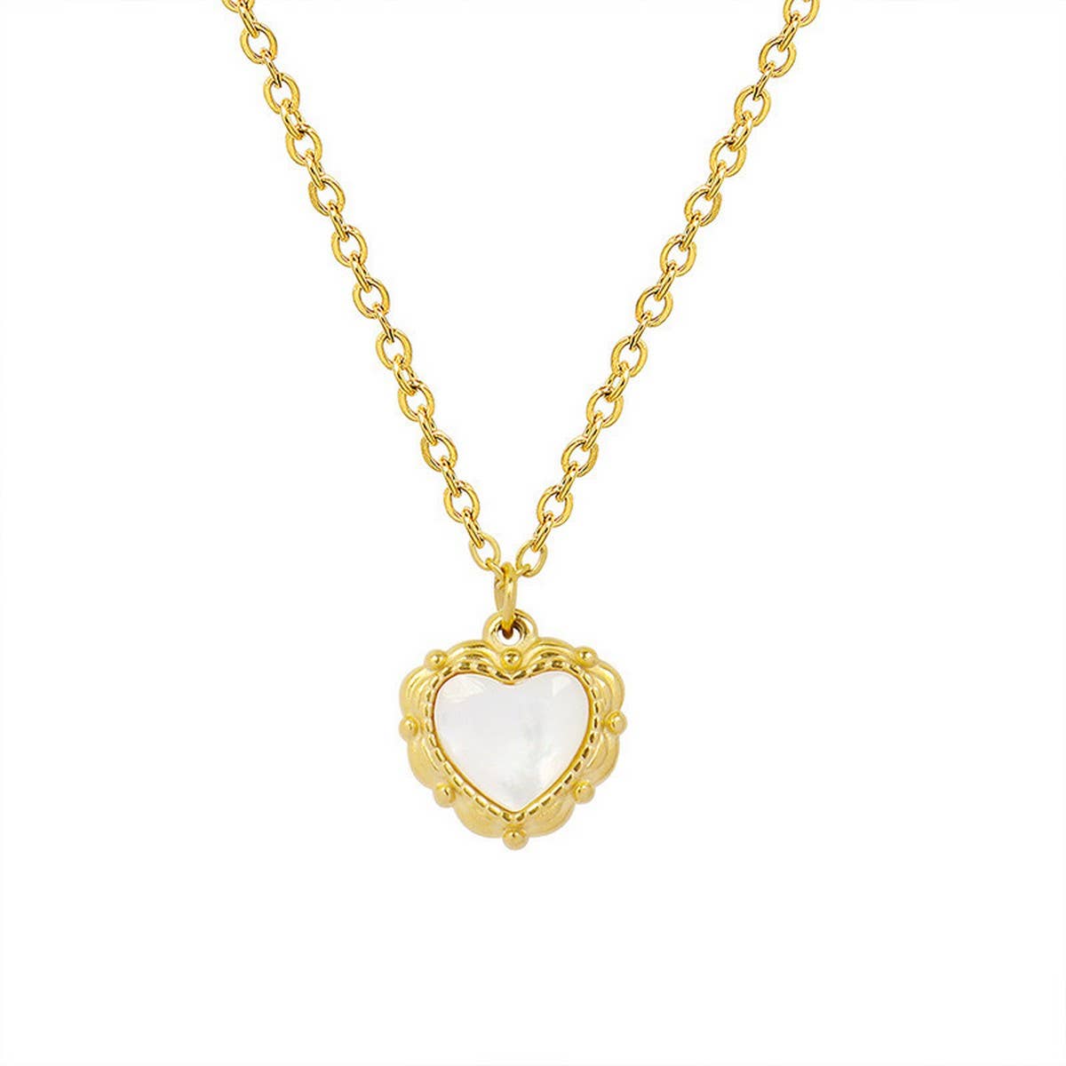 HEART SHAPED SEASHELL GOLD PLATED NECKLACE