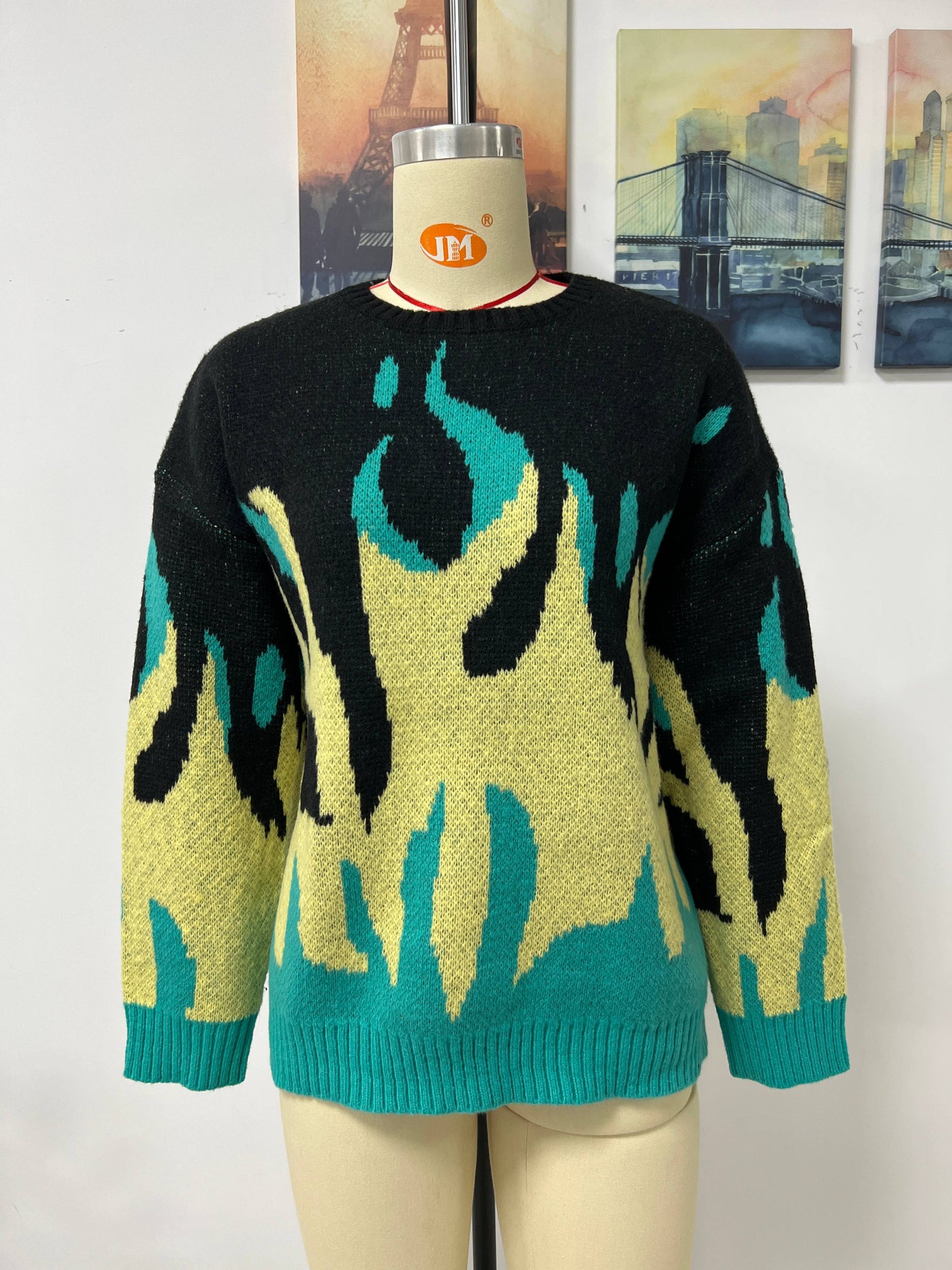 FLAME-JACQUARD CREW-NECK LONG-SLEEVED SWEATER