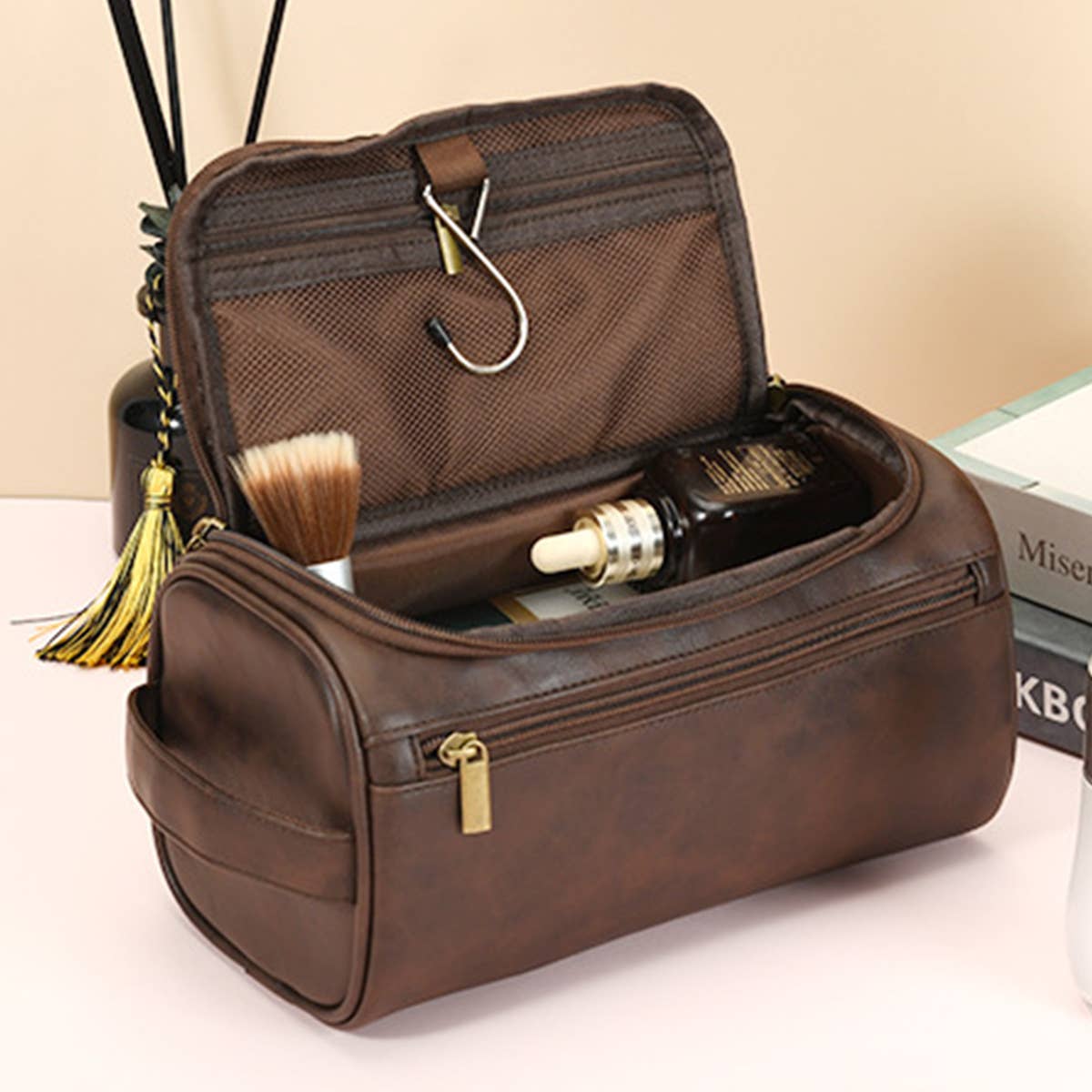 RETRO TRAVEL PU LEATHER COSMETIC BAG_CWAB0576