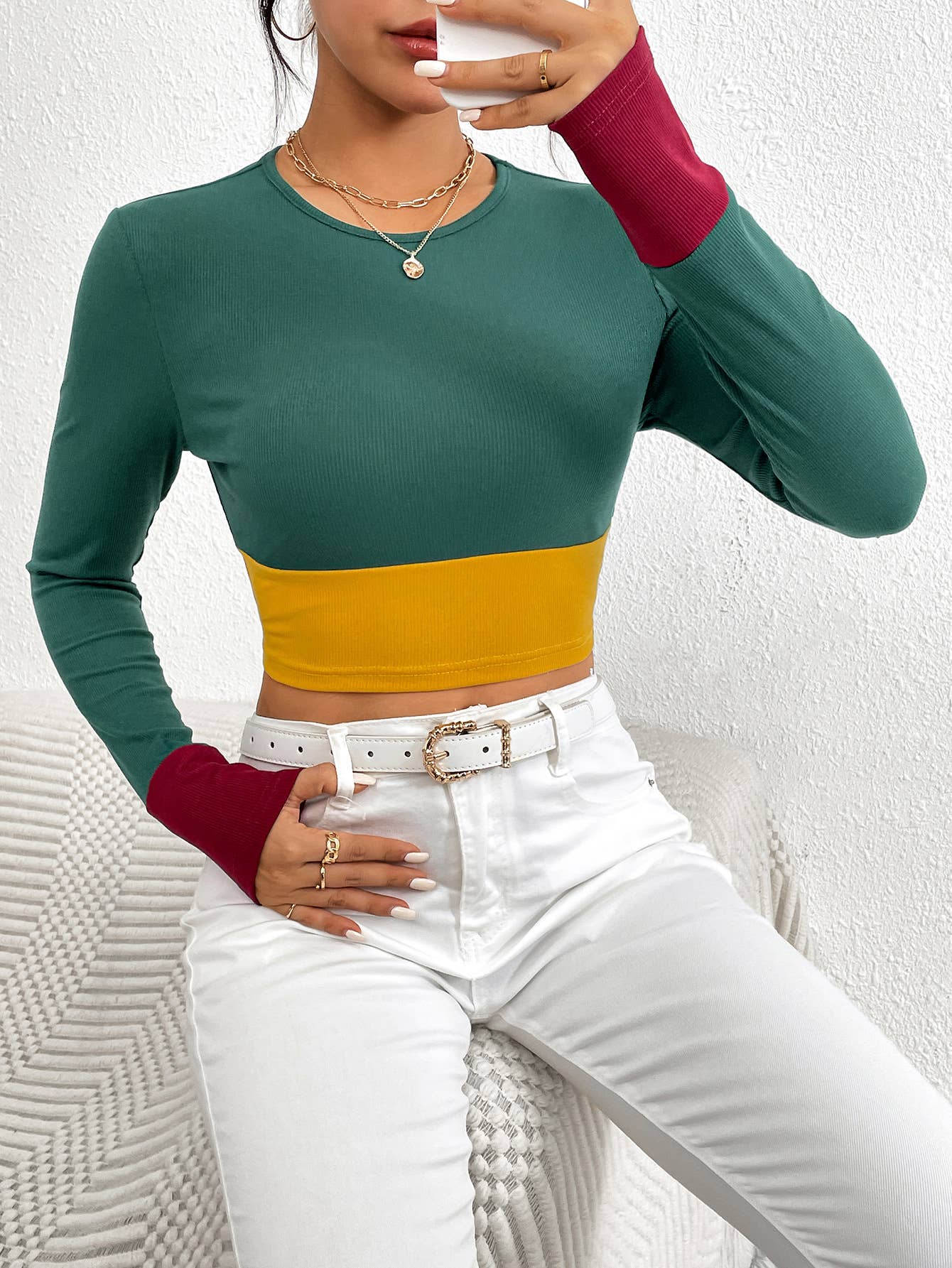 SLIM ROUND NECK SHORT PATCHWORK COLOR T-SHIRT