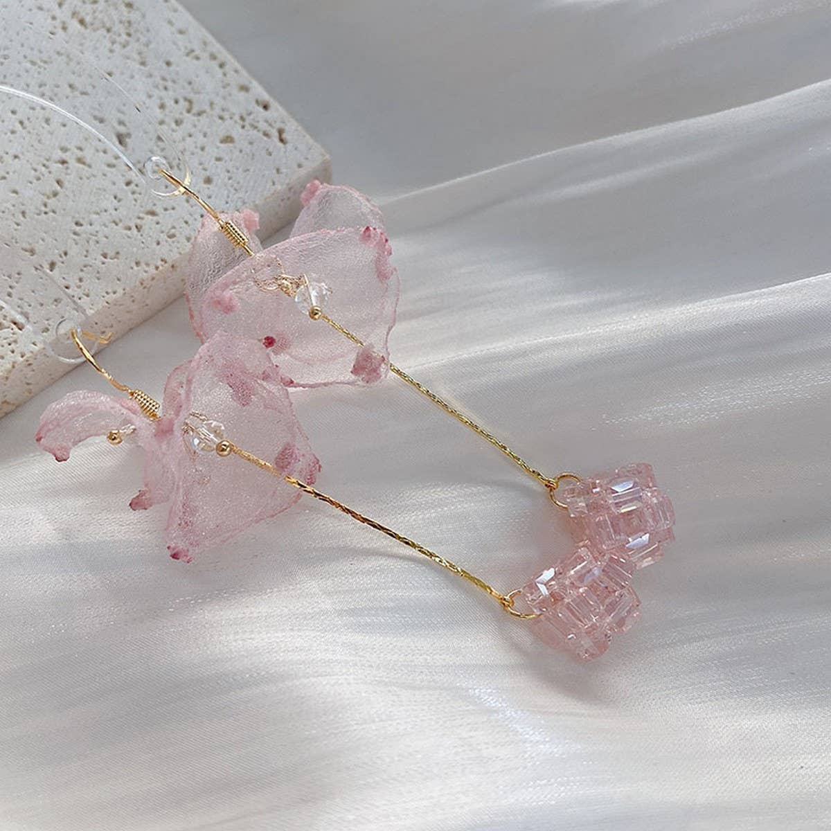 SMALL FRESH CRYSTAL PENDANT TASSEL EARRINGS_CWAJE2176