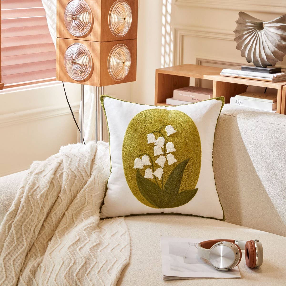 Pink Tulip Embroidered Sofa Pillow Cover_CWMM7706