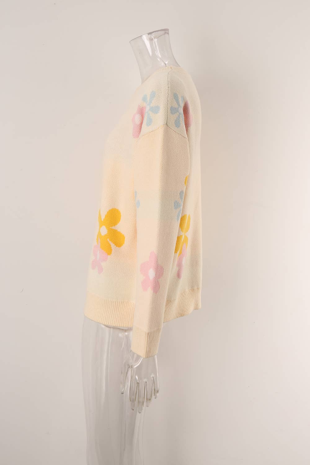 WOMEN'S PRINTED PULLOVER FLORAL SWEATER