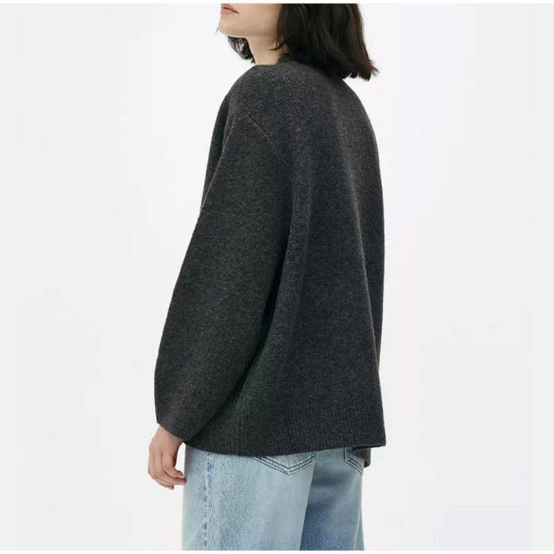 Sweet round-neck casual pullover sweater