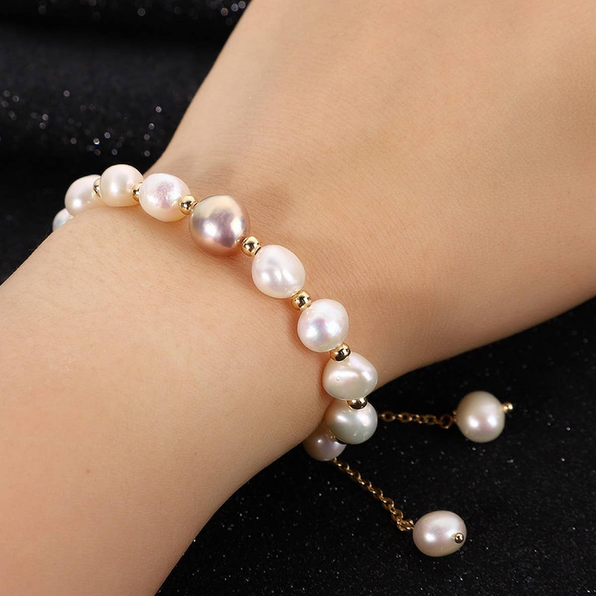 SIMPLE BAROQUE PEARL BRACELET