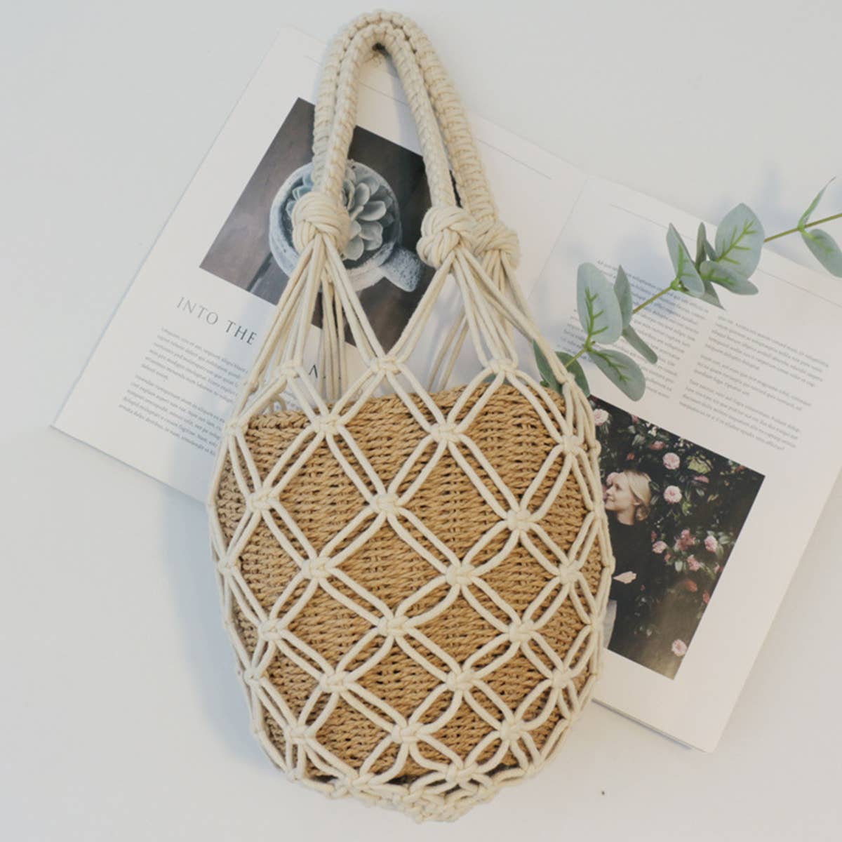 WOMEN  STRAW RATTAN BEACH BUCKET BAG_CWAB0827
