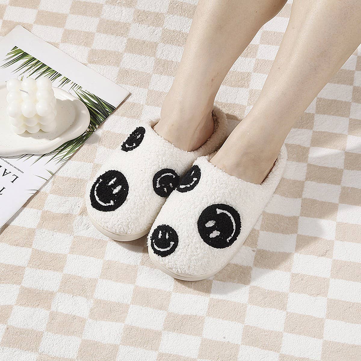 SMILING FACE PATTERN WINTER WARM COTTON SLIPPERS_CWSHS0461