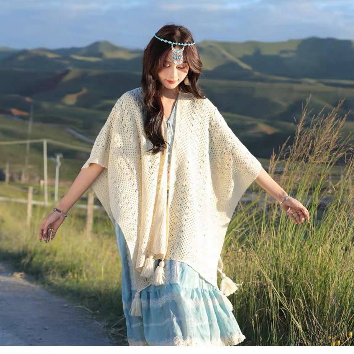 CWASC1795_VINTAGE HOLLOW KNITTED TASSEL SLIT SHAWL