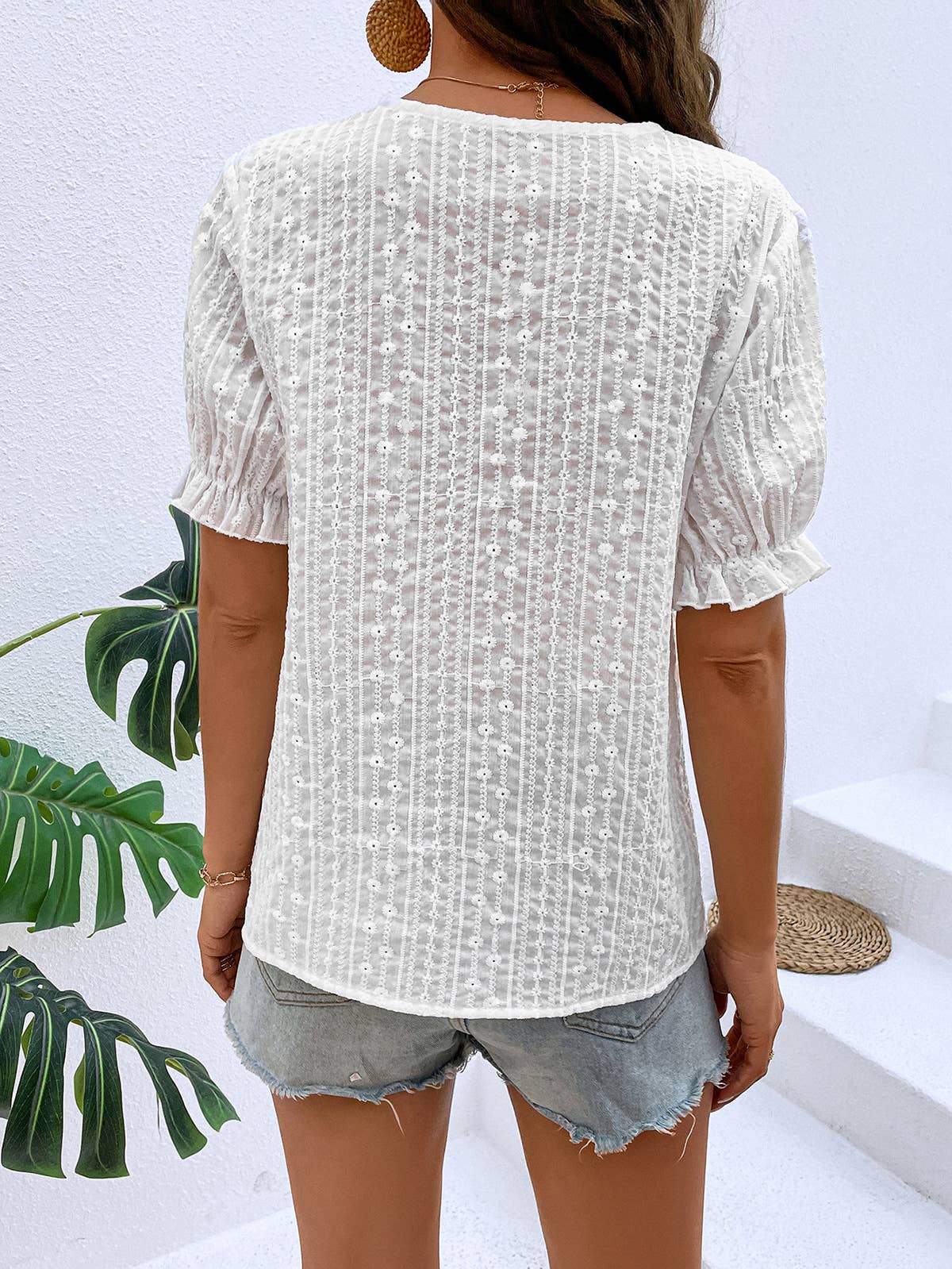 V-NECK LANTERN SLEEVE LOOSE SINGLE-BREASTED TOP
