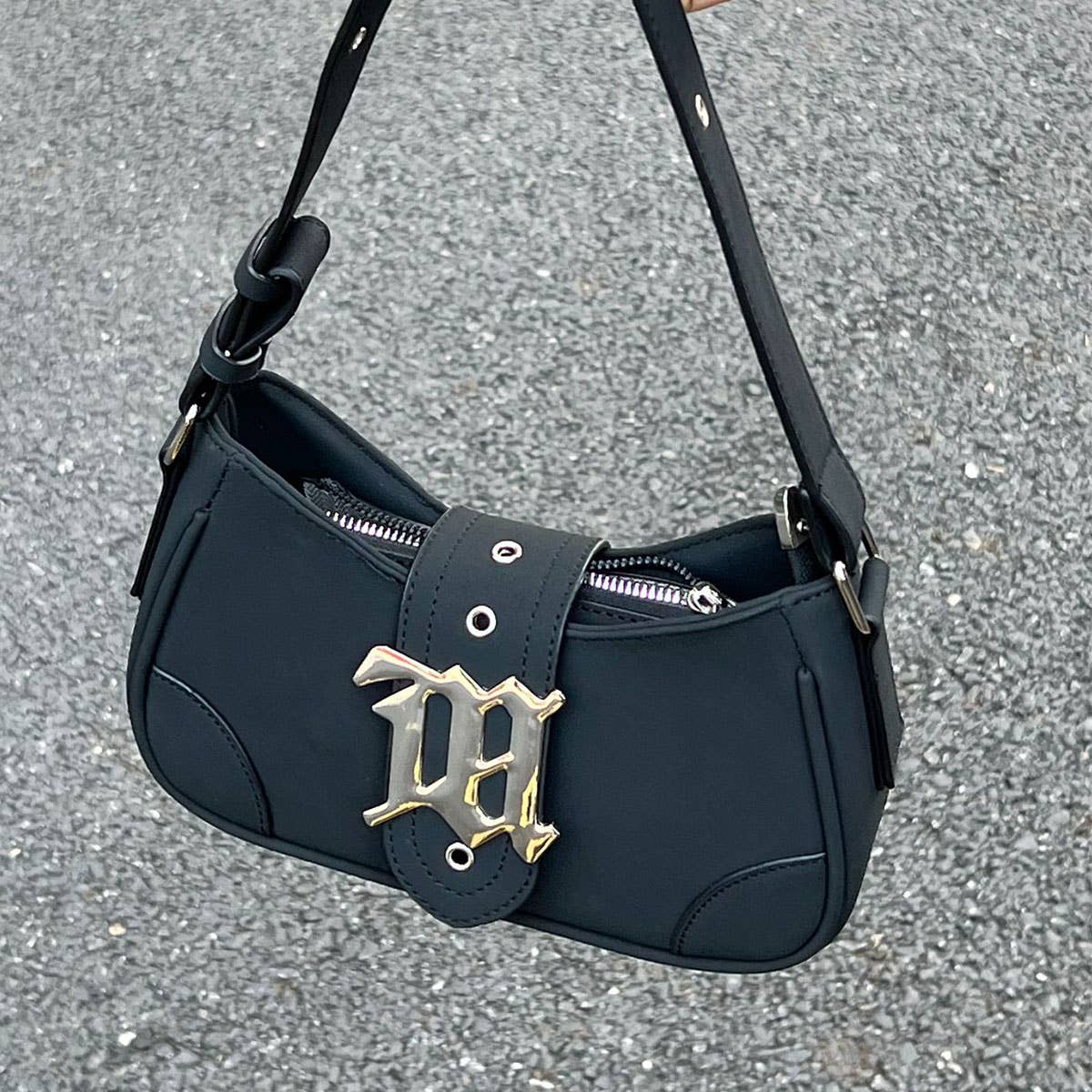 RETRO UNDERARM PORTABLE MESSENGER BAG_CWAB0968