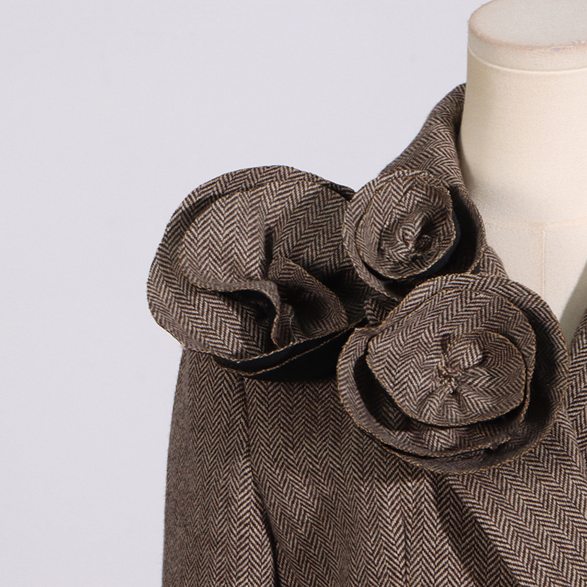 Chic Double-Breasted Blazer with 3D Floral Details_CWOCO1225