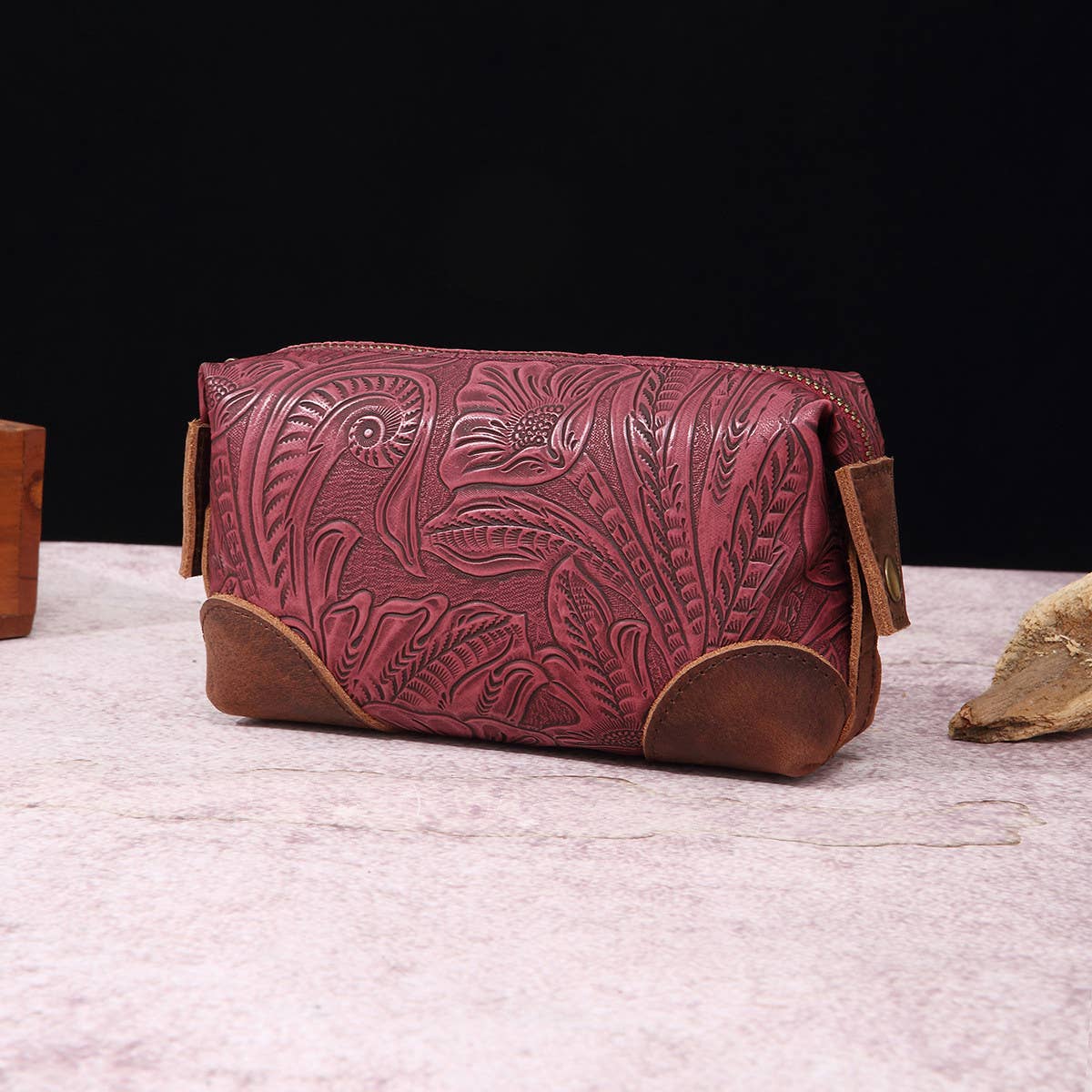 VINTAGE EMBOSSED BOHEMIAN CLUTCH WALLET_CWAB2590