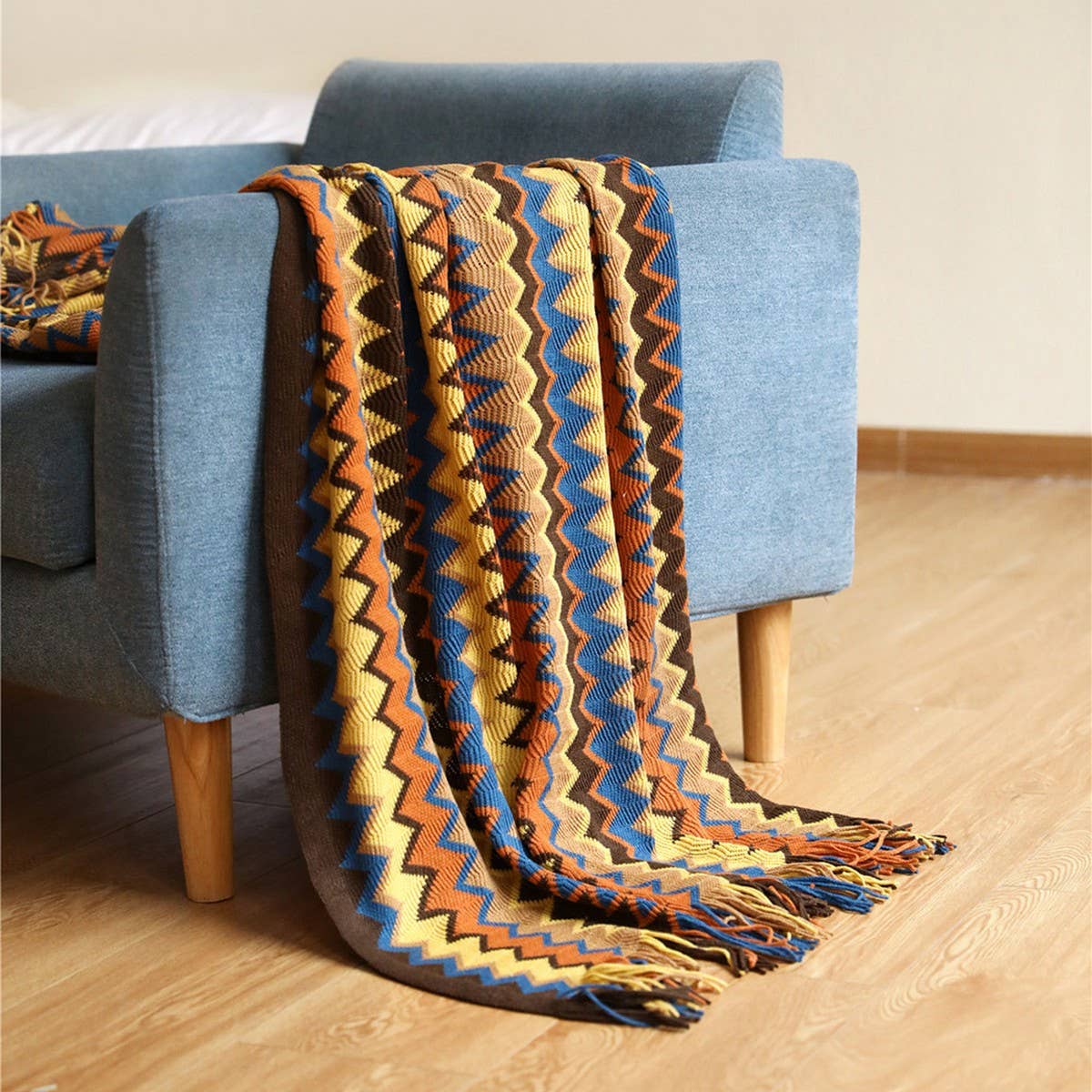 KNITTED STRIPED SOFA BLANKET BLANKET