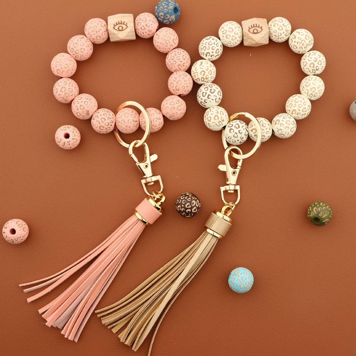 TASSEL LATTICE WOODEN BEAD KEYCHAIN