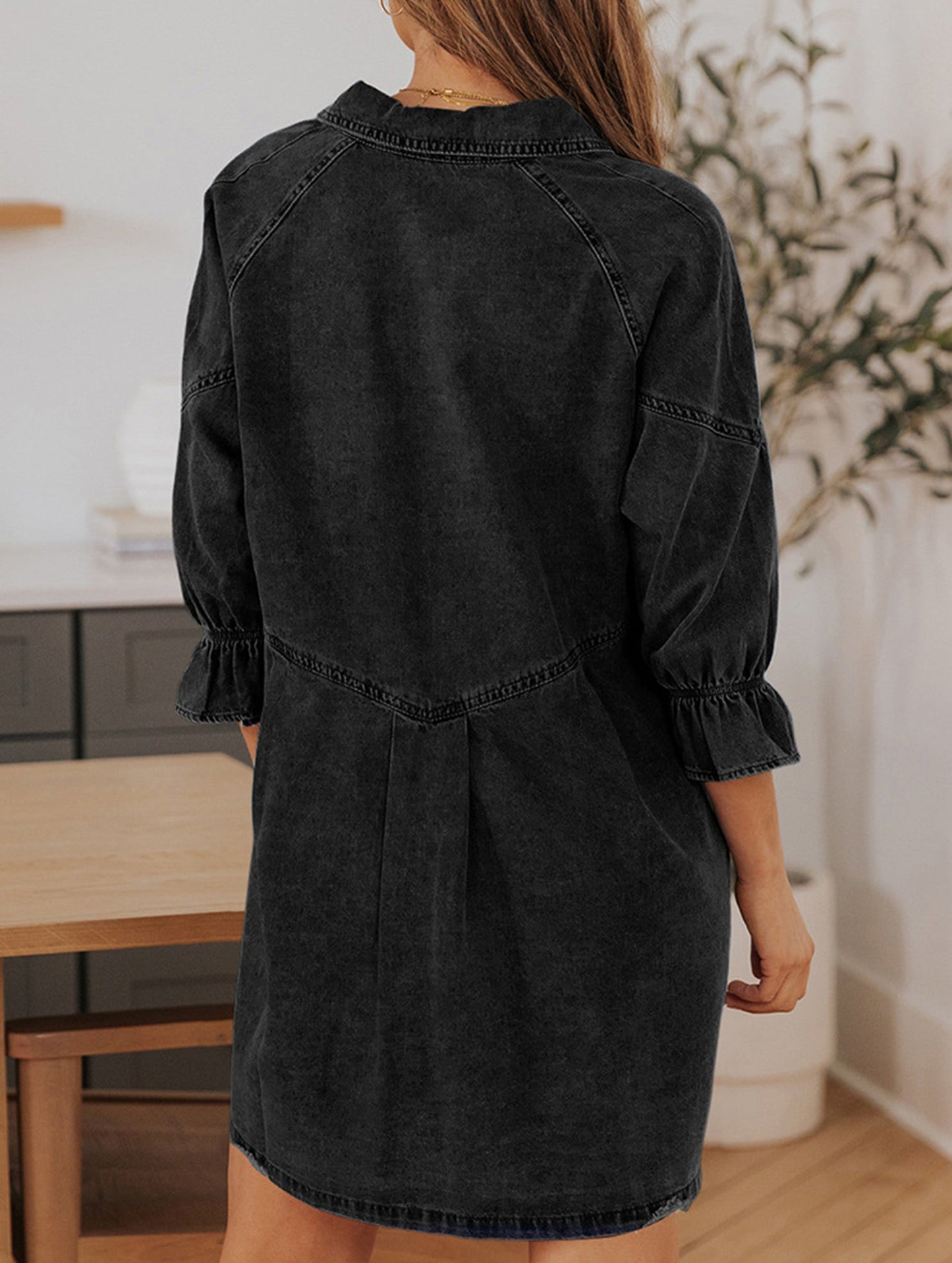 Single-row multi-button denim dress