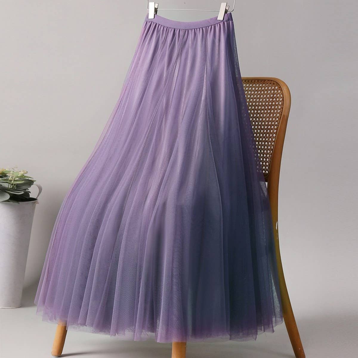 SOLID COLOR ELASTIC-WAIST MESH TULLE A-LINE SKIRT_CWBLS0372
